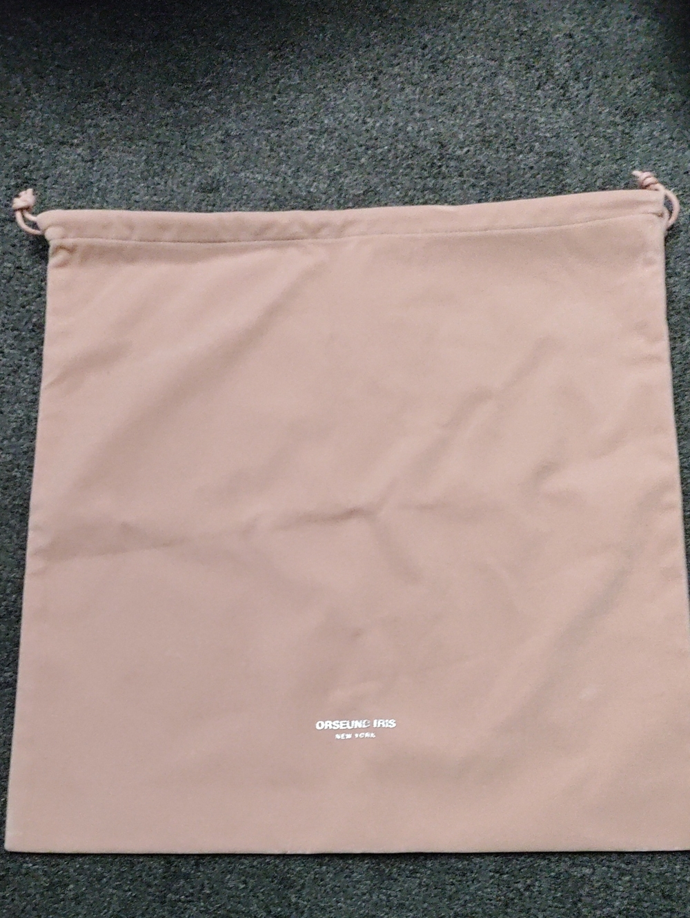 Orseund Iris Dust Bag - Blush